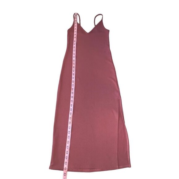 Abercrombie & Fitch Soft Collection Ribbed Seamless Side Slit Midi Dress - Picture 9 of 12